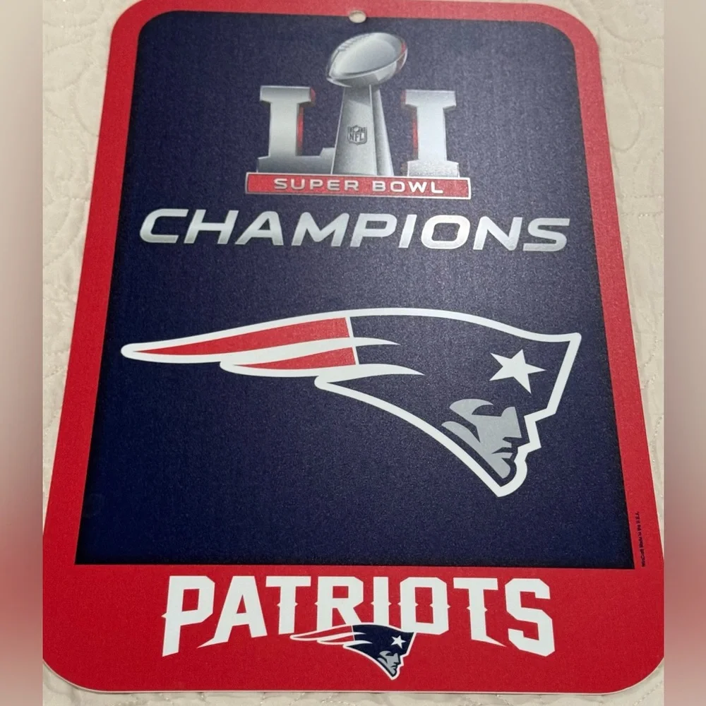 NFL Patriots Super Bowl LI Champions Wall Sign- Red, Blue, White